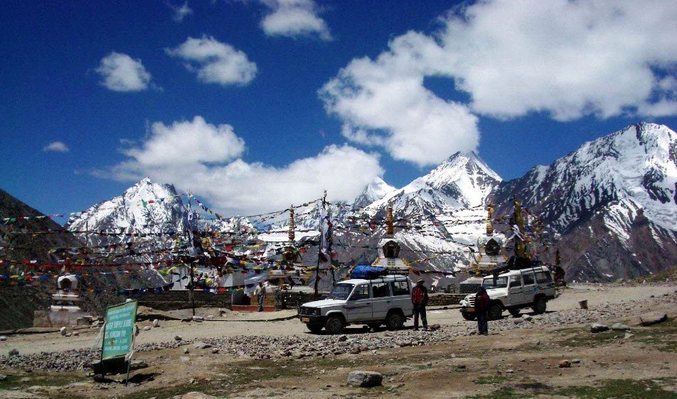Kunzum Pass